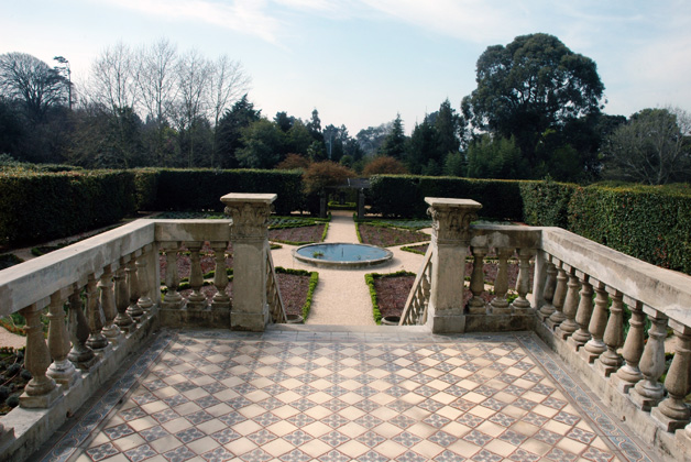 Botanical Garden - Gardens and Parks