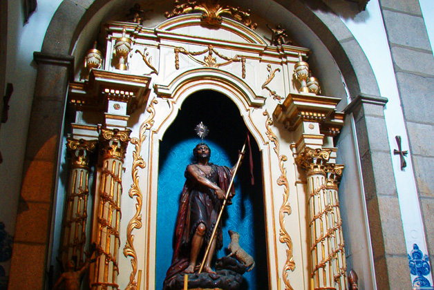 Capela das Almas - Religious temples