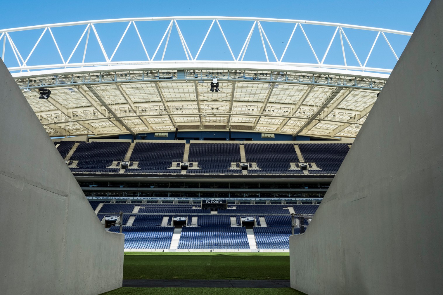Estádio do Dragão & FC Porto Museum - Sports facility