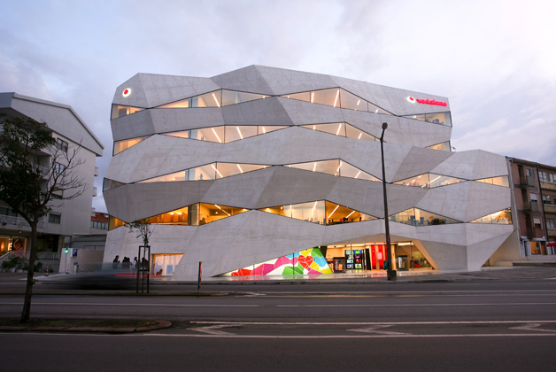 Vodafone Building - Monuments