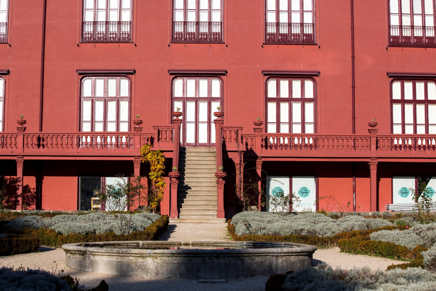 Botanical Garden - Gardens and Parks