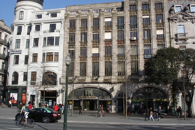 Praça da Liberdade - Roads and squares
