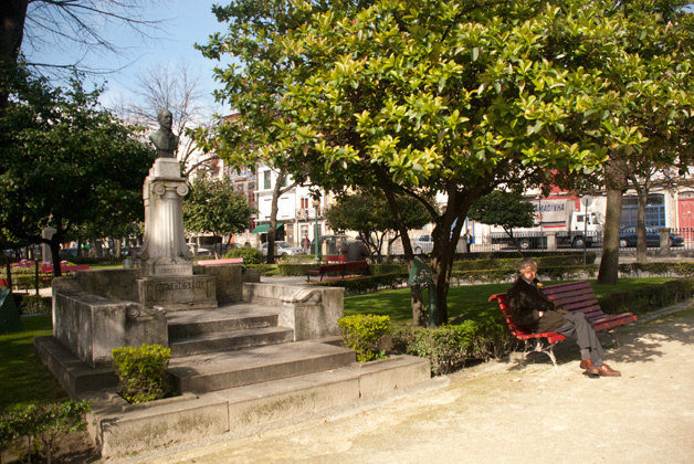 São Lázaro Garden - Gardens and Parks