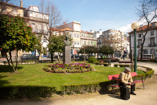 São Lázaro Garden - Gardens and Parks