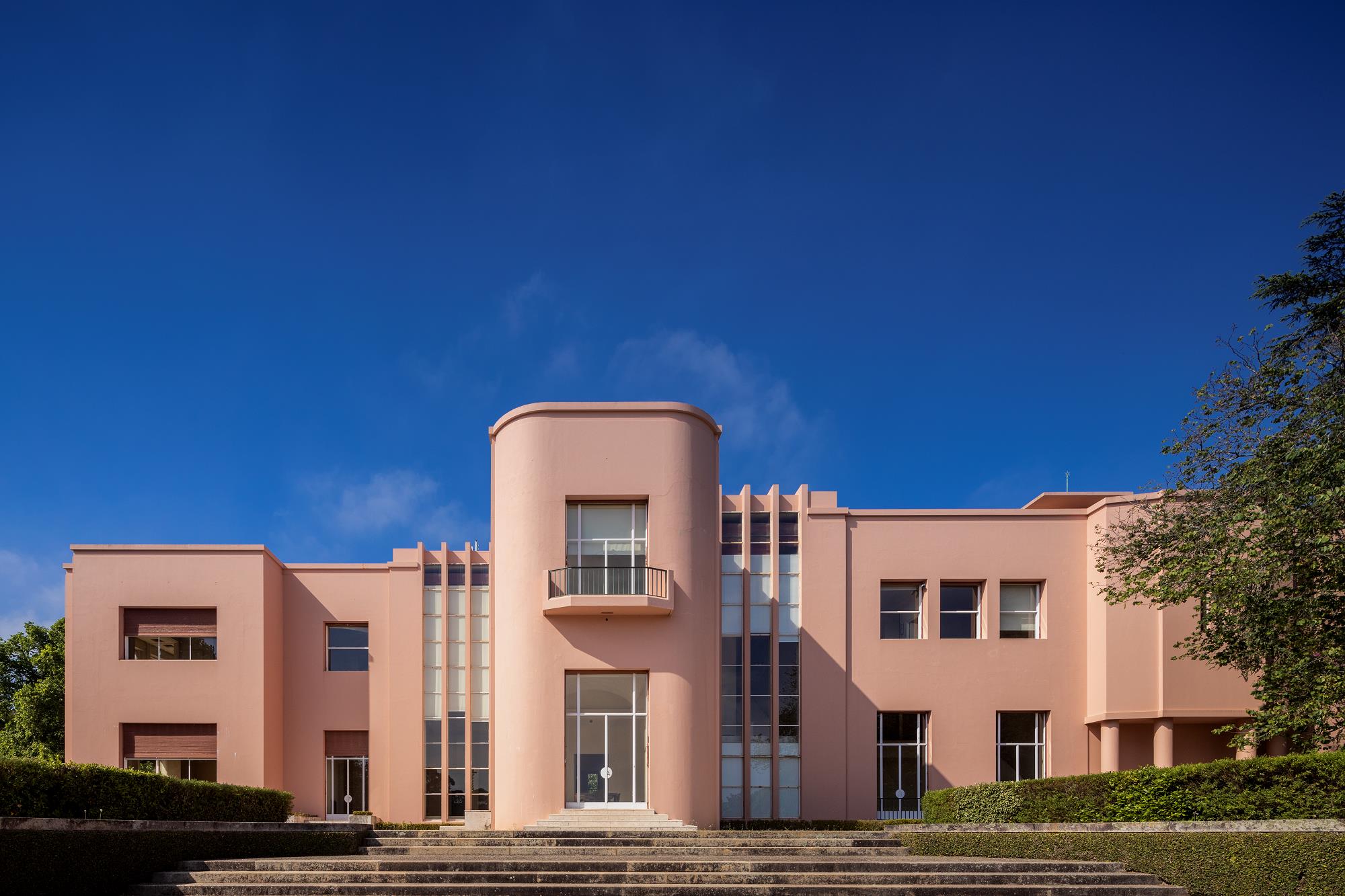 Serralves Villa - Monuments