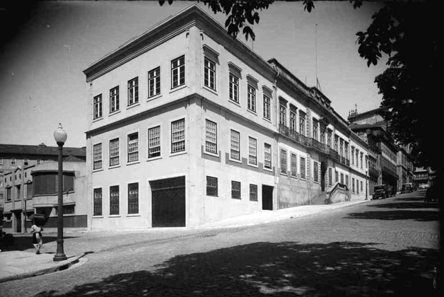 Port and Douro Wines Institute - Wine Cellars & Quintas