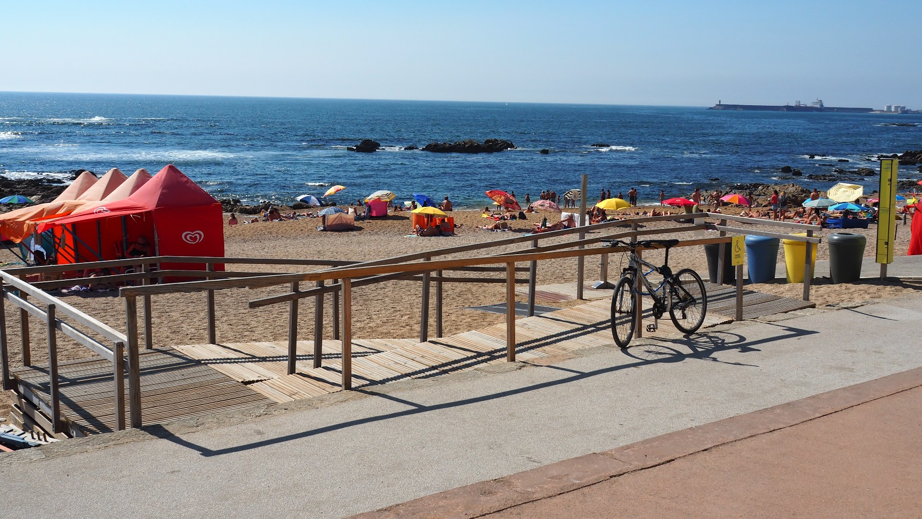 Homem do Leme Beach - Beaches