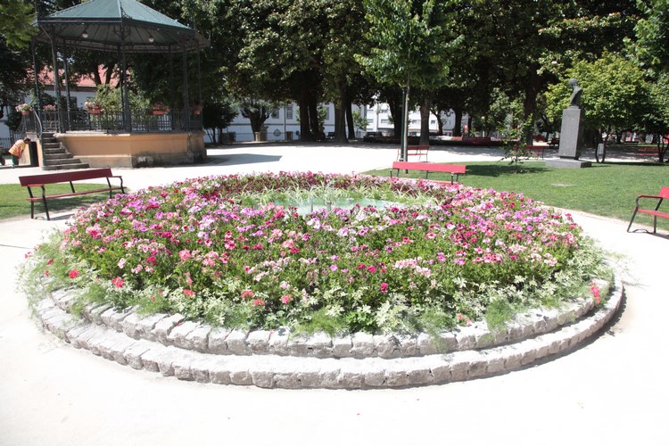 São Lázaro Garden - Gardens and Parks