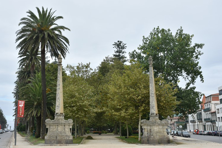 Passeio Alegre Garden - Gardens and Parks