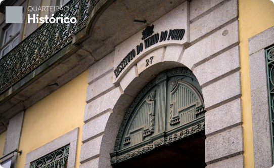 Instituto do Vinho do Porto  e Douro